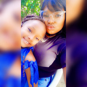 Meet your Posher, Esthephanie beatriz